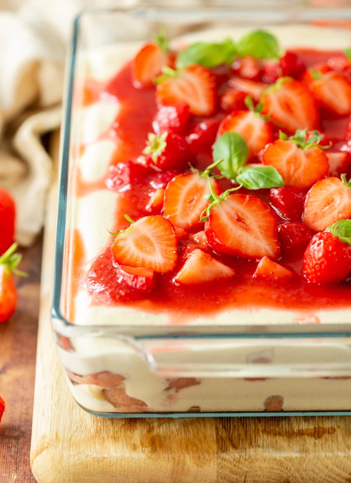 Strawberry tiramisu dessert.