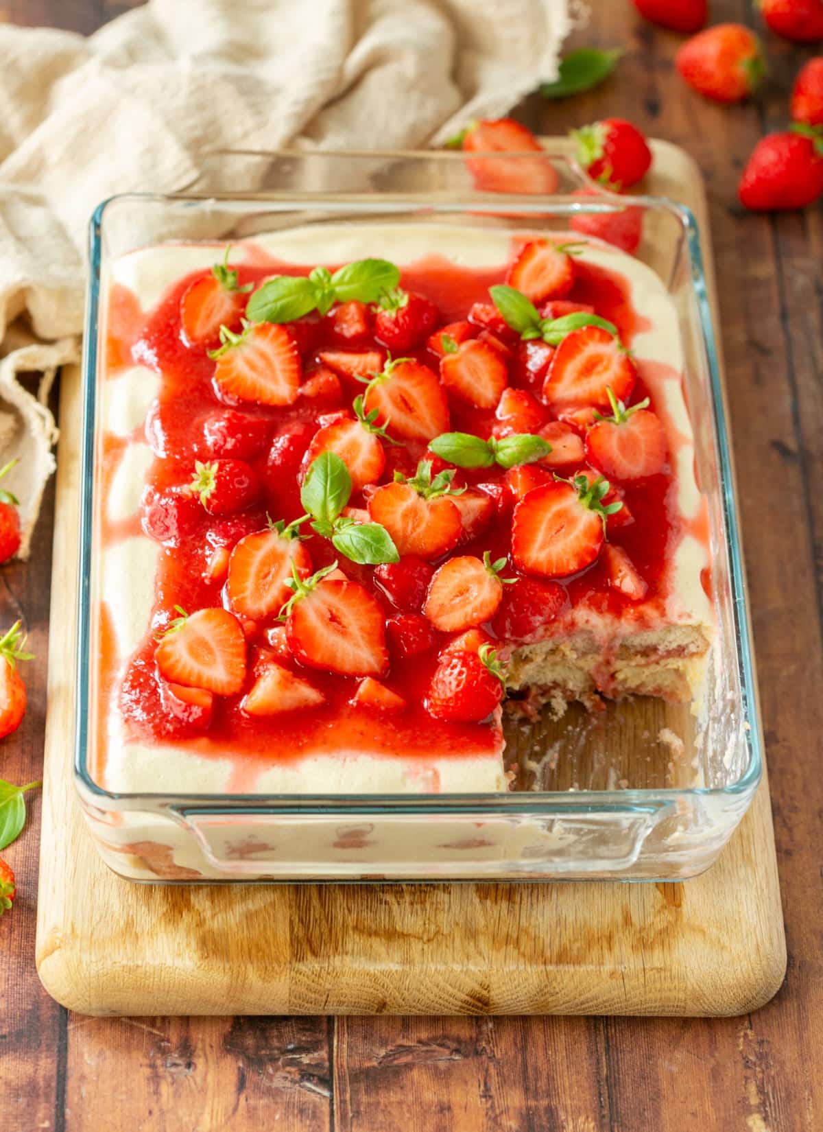 tiramisu with strawberries.