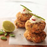 salmon fishcakes recipe - www.thepetitecook.com