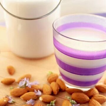 Home made Almond Milk from The Petite Cook