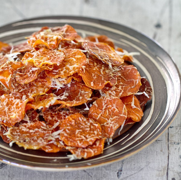 butternut squash chips - best alternatives to potato chips - thepetitecook.com