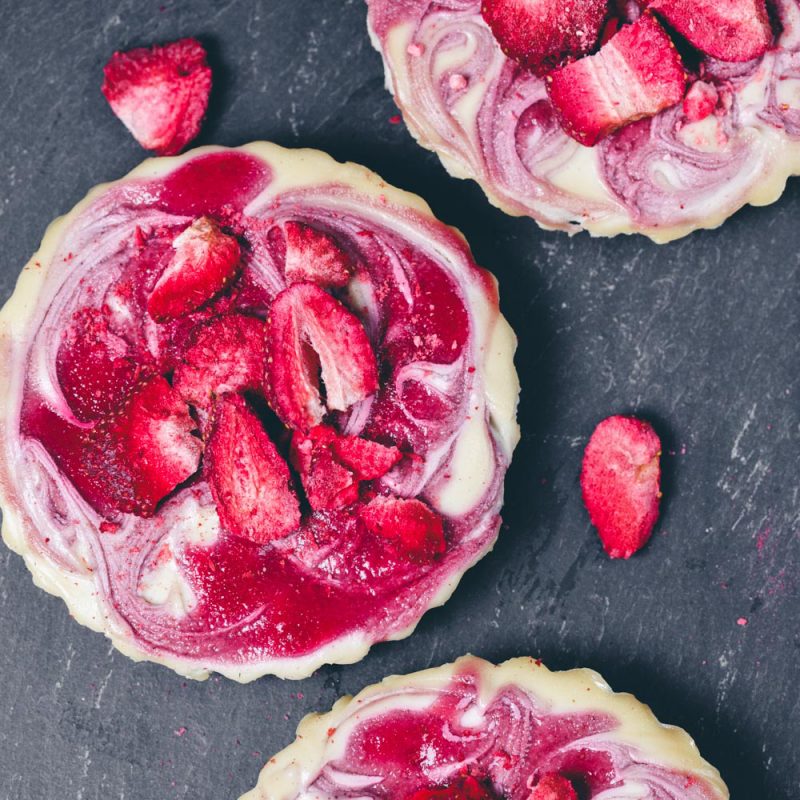10 Absolutely Delicious and Healthy Spring Strawberries Recipes - thepetitecookcom