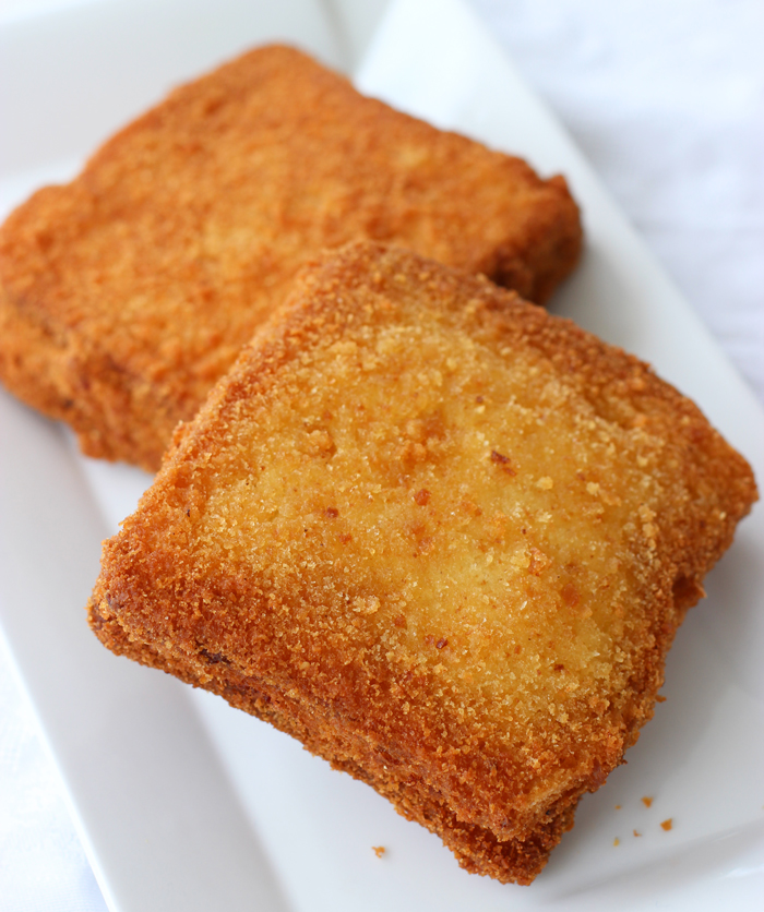 mozzarella in carrozza.