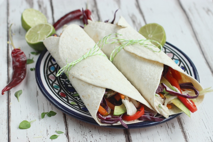 Healthy-thai-chicken-tacos-4