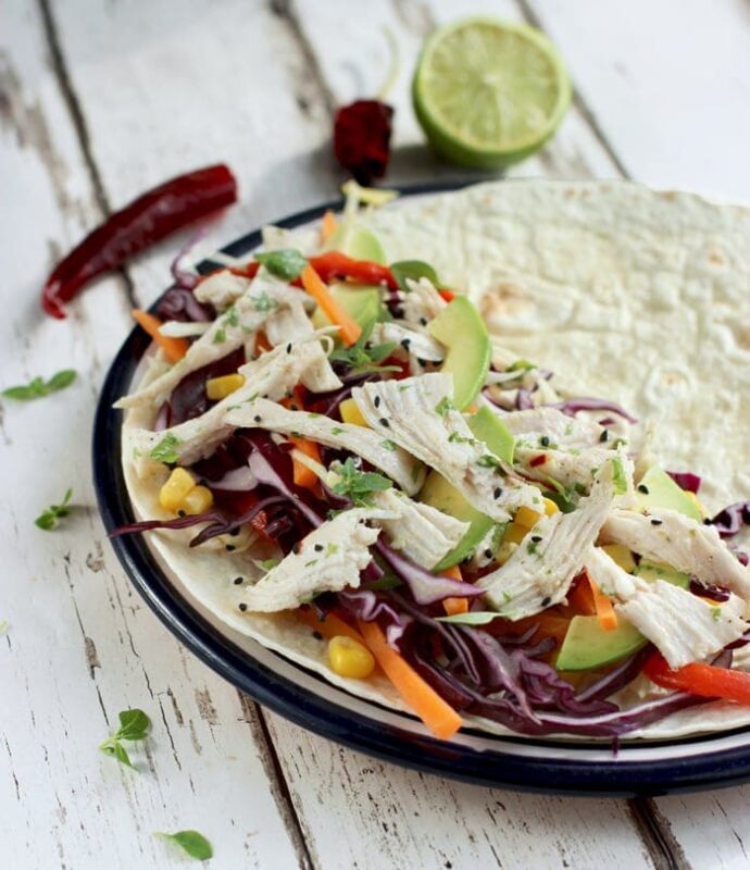 Healthy-thai-chicken-tacos-6