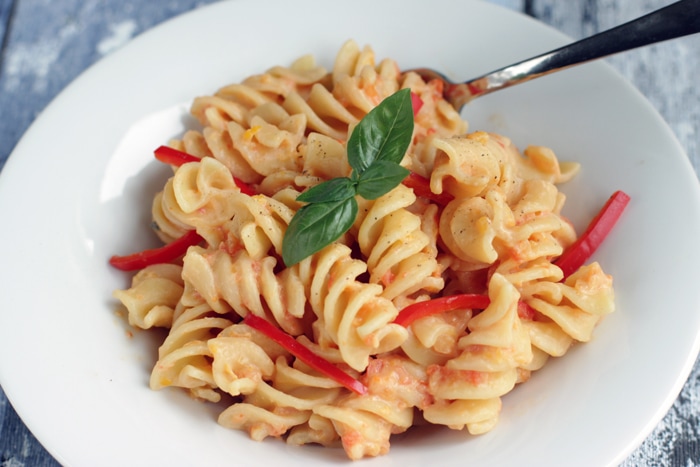 fusilli-with-pepper-pesto