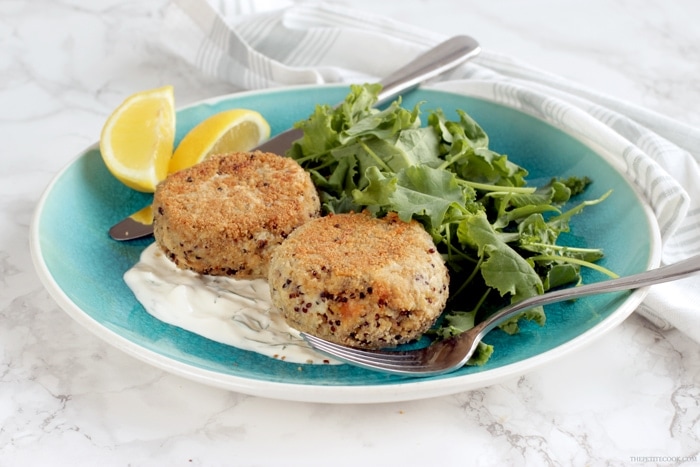 A healthy take on fish cakes - these easy-to-make Salmon Quinoa Fishcakes make a quick and balanced meal, plus they're gluten-free and dairy-free - Recipe from www.thepetitecook.com