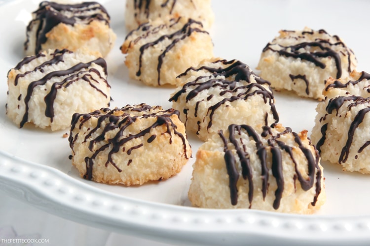 coconut macaroons close up