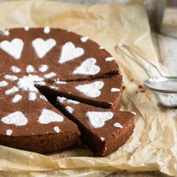 gluten-free chocolate cake