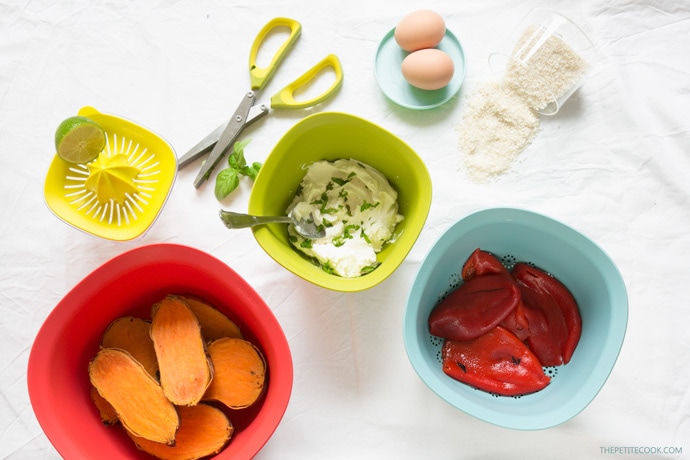 These Easy Sweet Potato Croquettes have a cheesy refreshing ricotta filling and make a great vegetarian finger food for entertaining. Ready in less than 30 min, they're just the perfect way to use up any leftover sweet potatoes! Recipe from www.thepetitecook.com