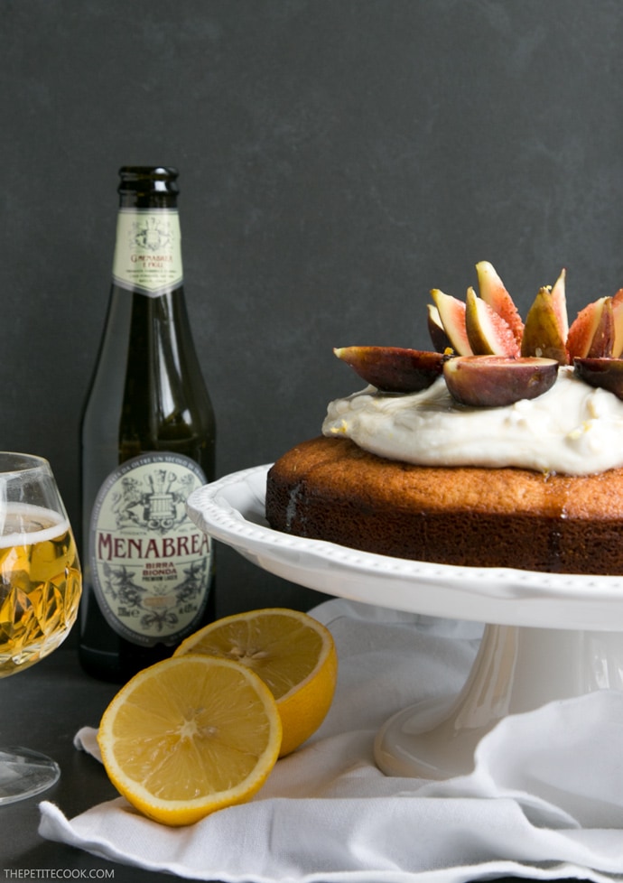 This Lemon Beer Cake with Honey and Figs is a really simple but still impressive dessert, with a citrusy beer note to keep it moist and add extra flavour. It’s perfect early in the morning with coffee, or late at night after dinner with a beer, of course. Recipe from www.thepetitecook.com