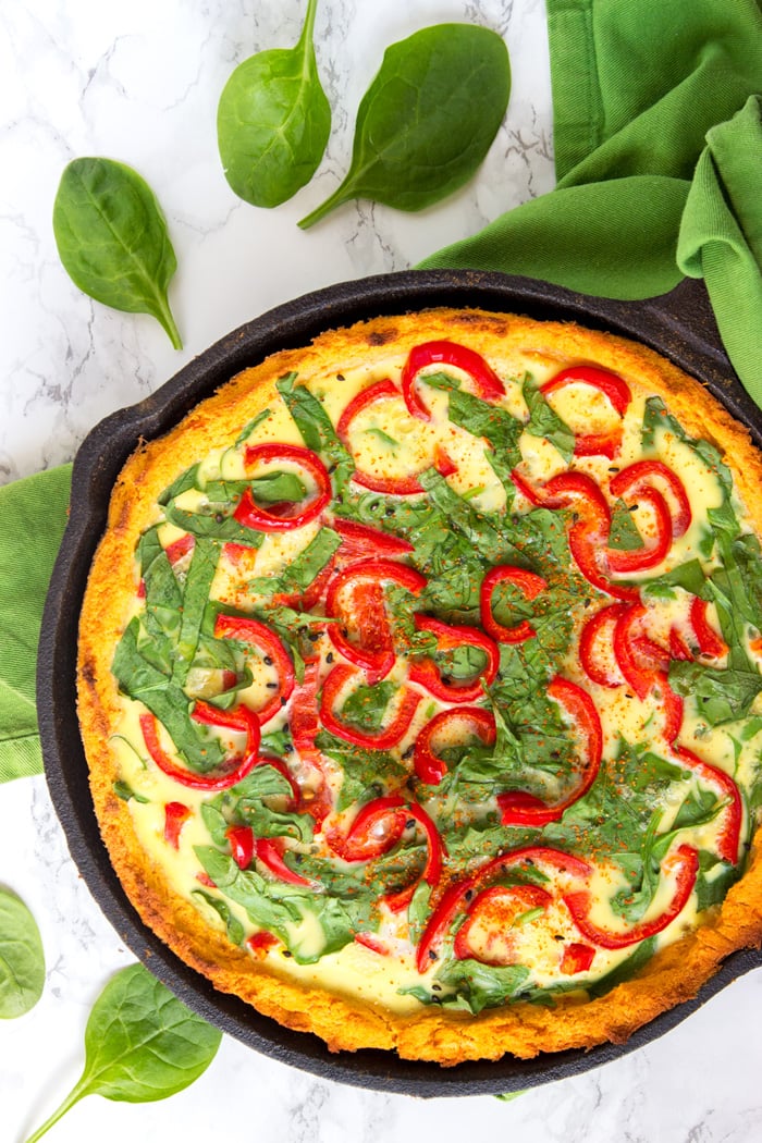 This vegetarian Sweet Potato Crust Veggie Quiche is a fun healthy take on one of the most popular French comfort foods – Plus, it's awesomely gluten-free! Recipe from The Petite Cook - www.thepetitecook.com