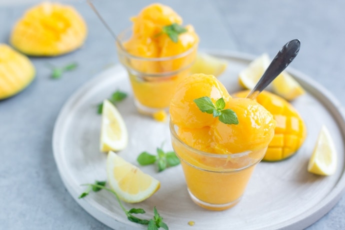 Vegan Mango Sorbet (Ready in 5 Min!) - The Petite Cook™