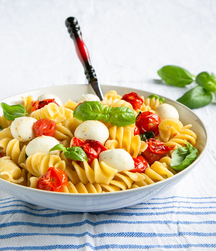 caprese pasta salad