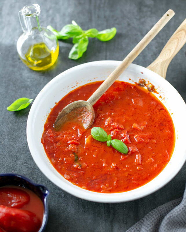 tomato pasta sauce