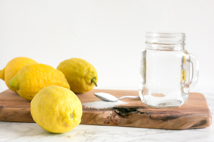 granita recipe ingredients: lemons, sugar, water.