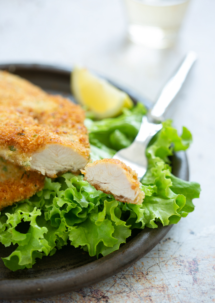 Italian Breaded Chicken Cutlets (Cotolette di Pollo) - The Petite Cook™