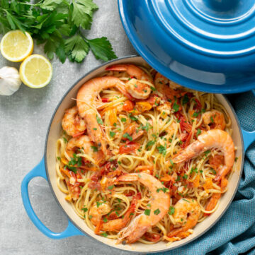 cropped-Prawn-linguine.jpg