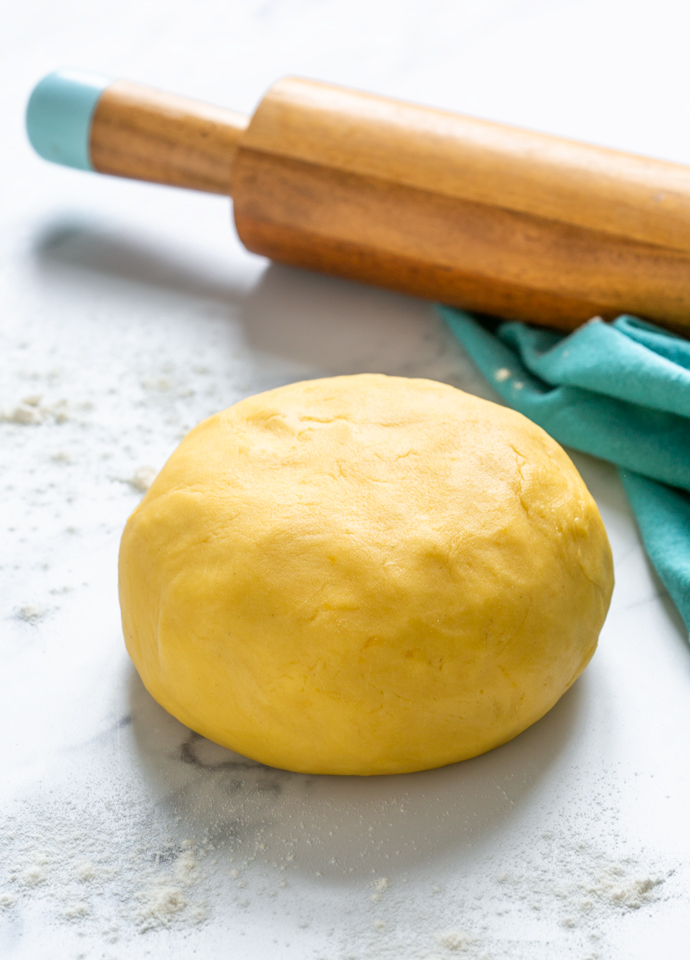 italian sweet shortcrust pastry dough ball.