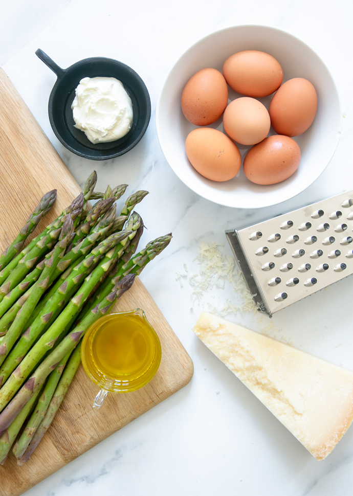 recipe ingredients: asparagus, ricotta, eggs, parmesan cheese, extra-virgin olive oil.