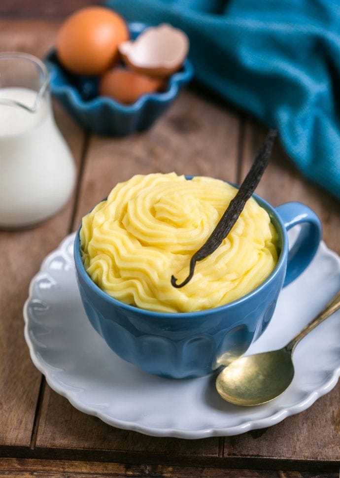 crema pasticcera or creme patisserie in a cup.