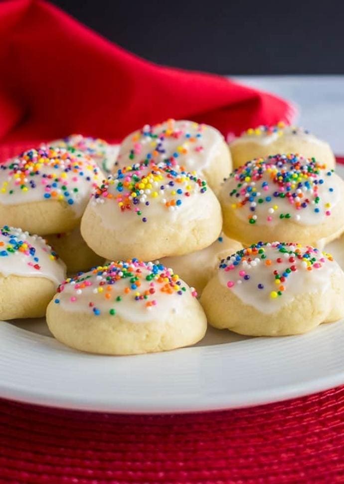 Anisette cookies.