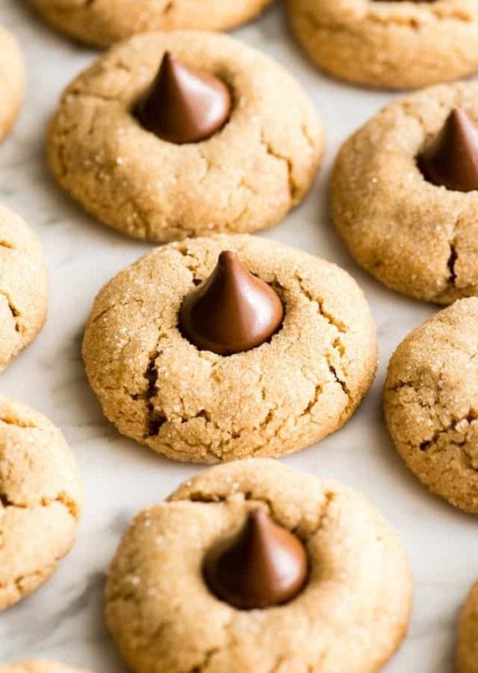 Peanut butter kiss cookies,