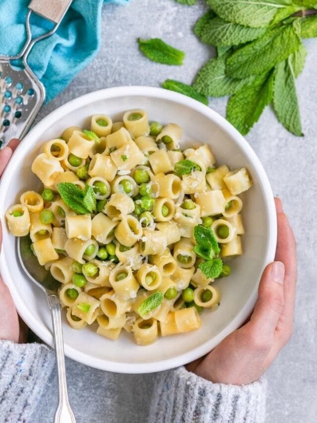 One-Pot Pasta with Peas