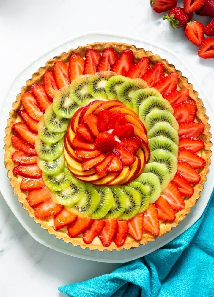 crostata di frutta, italian fruit tart.