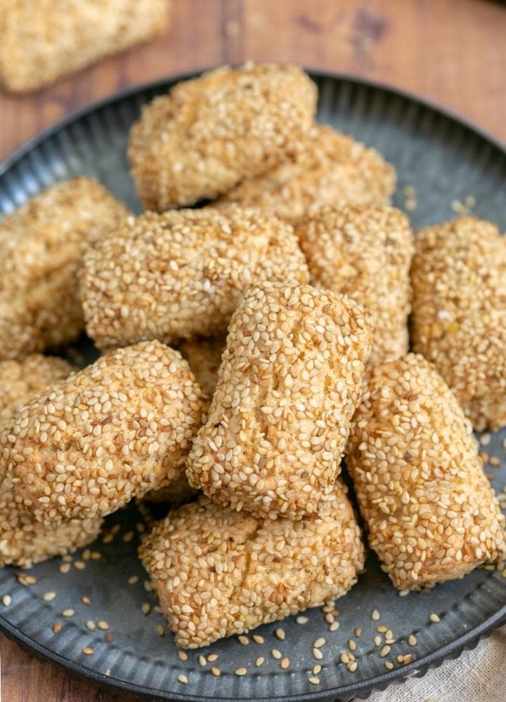 sesame seed cookies.