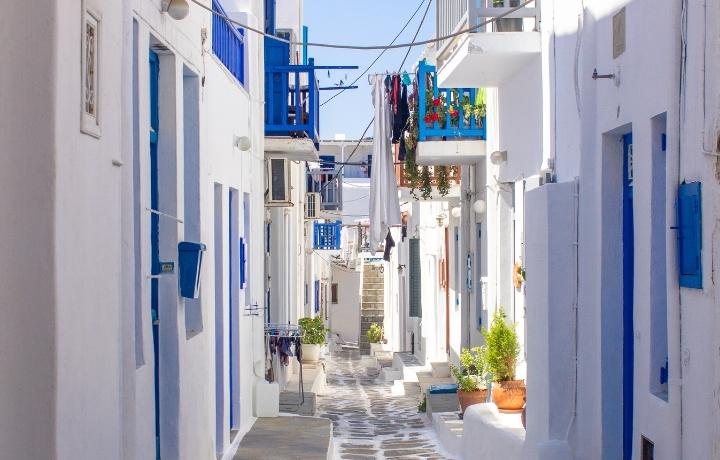 mykonos old town.