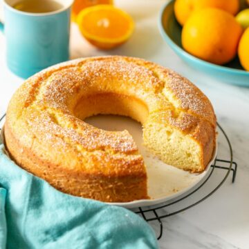 ciambellone italian olive oil bundt cake.