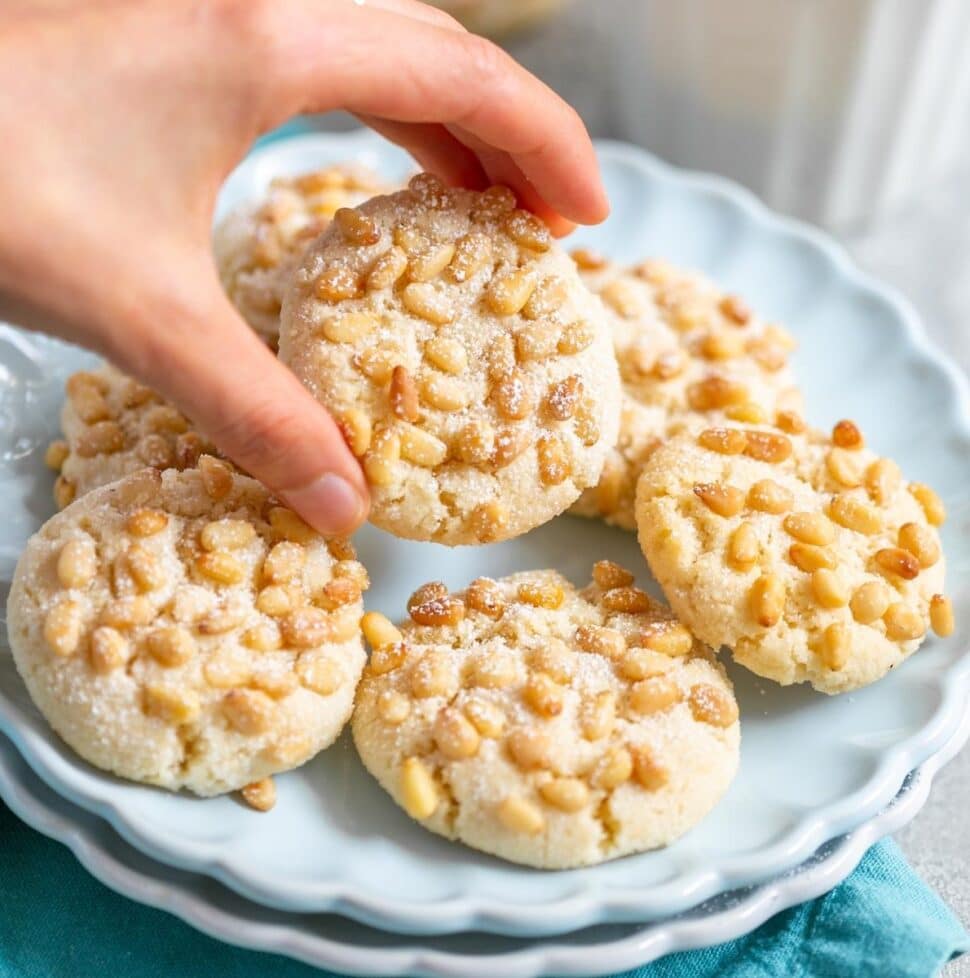 Pignoli Cookies Italian Pine Nut Cookies The Petite Cook™
