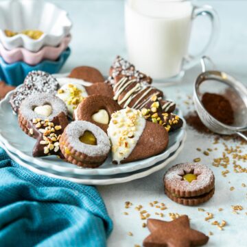 Italian chocolate cookies.