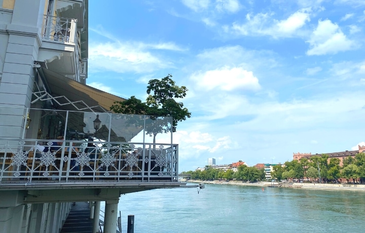 Basel restaurant Les trois rois summer terrace.