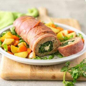 Chicken meatloaf stuffed with spinach and mozzarella cheese.